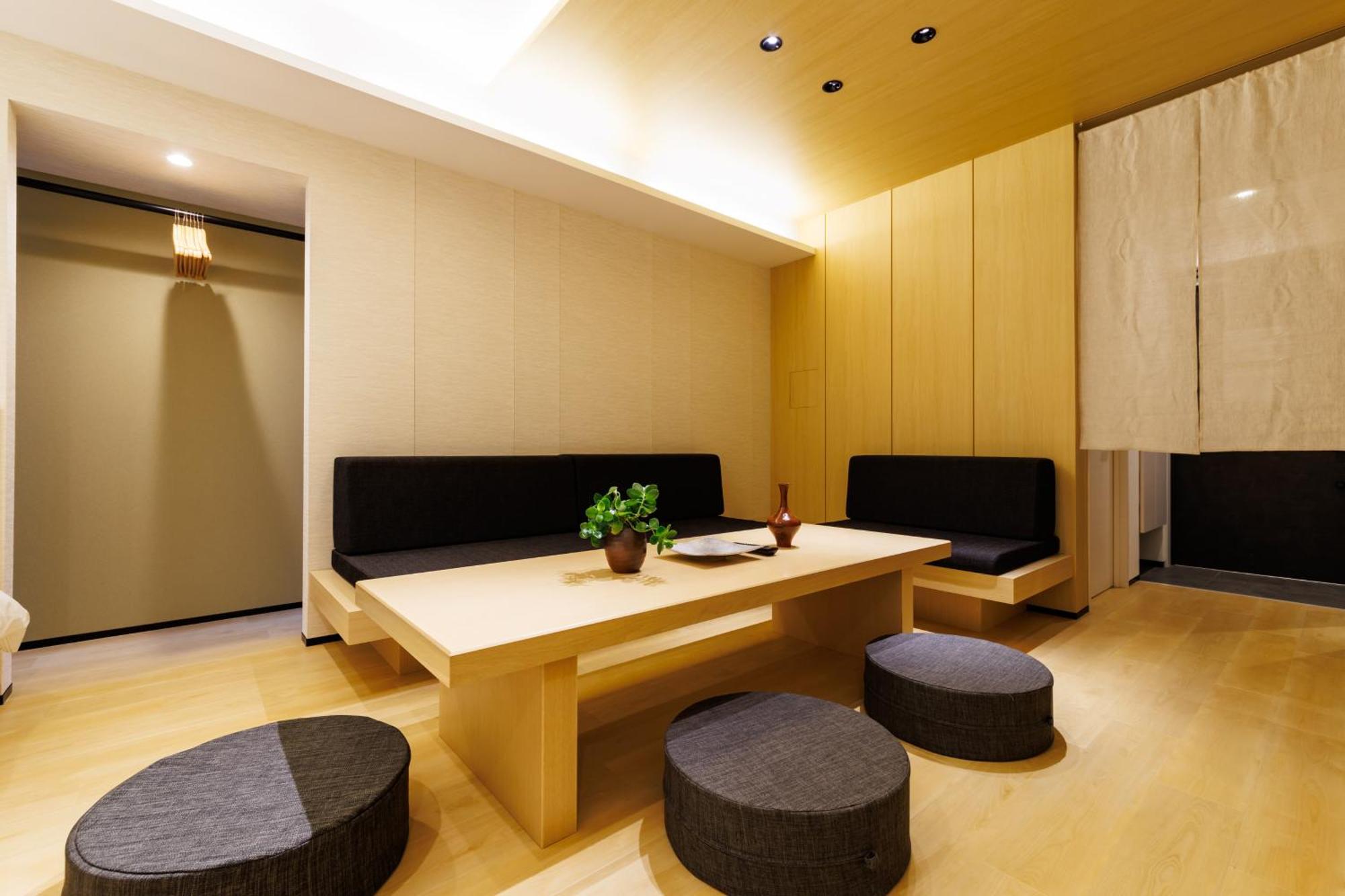 Comforts81 Shinsaibashi أوساكا الغرفة الصورة