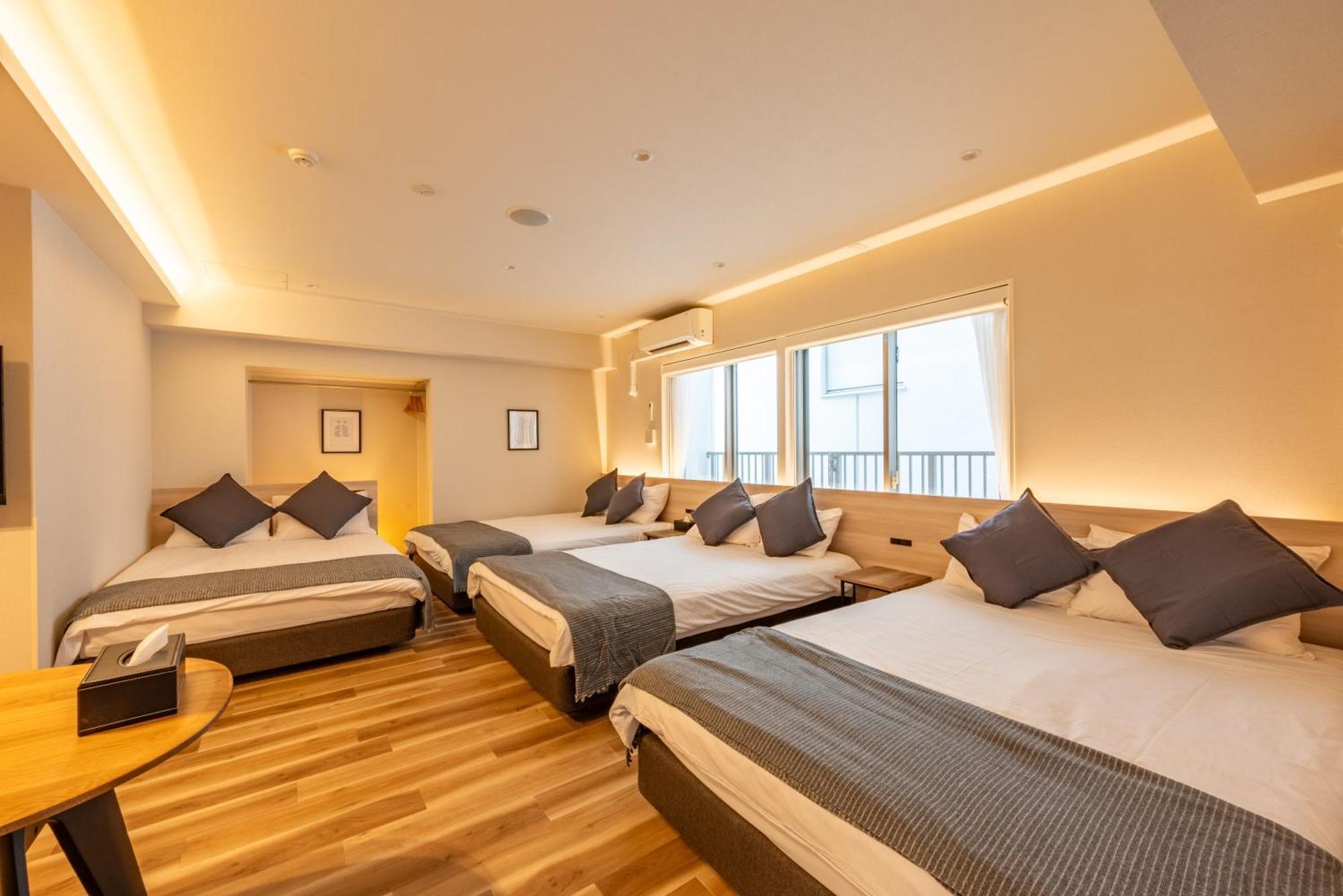 Comforts81 Shinsaibashi أوساكا الغرفة الصورة